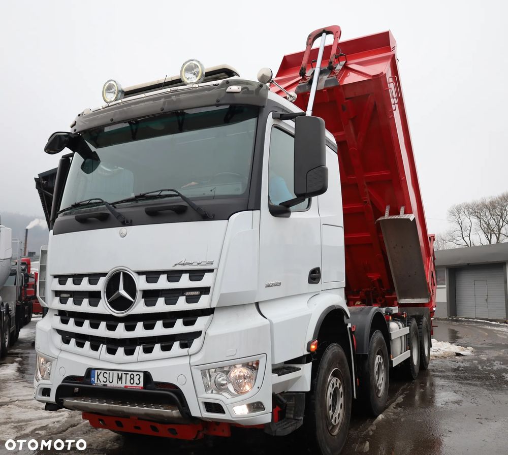 Mercedes-Benz Arocs 3253 8x4 - 7