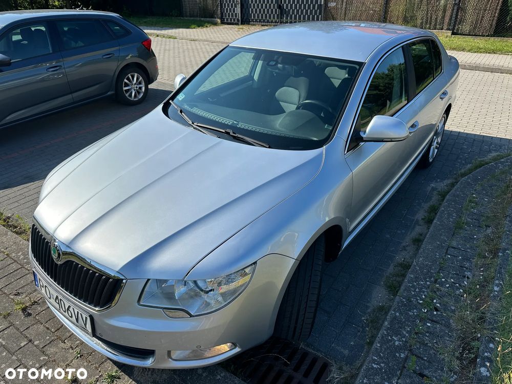 Skoda Superb 2.0 TDI Business - 2