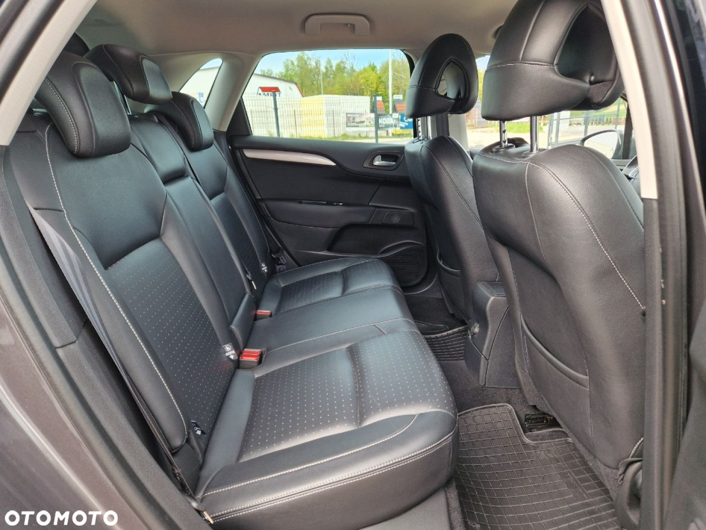 Citroën C4 2.0 HDi Exclusive - 19