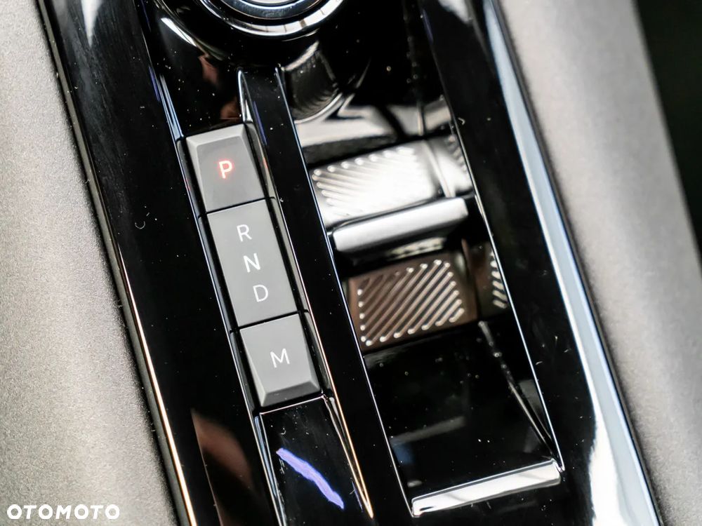 Alfa Romeo Junior ver-1-2-mhev-ibrida-q4-edct - 28