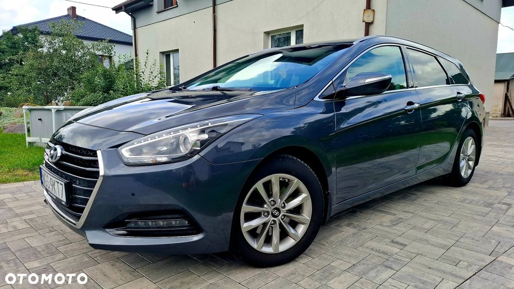 Hyundai i40 1.7 CRDi Comfort DCT - 2
