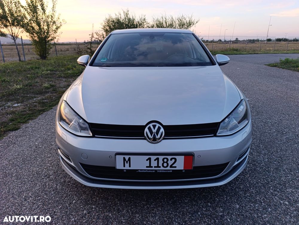 Volkswagen Golf 1.2 TSI BlueMotion Technology Cup - 5