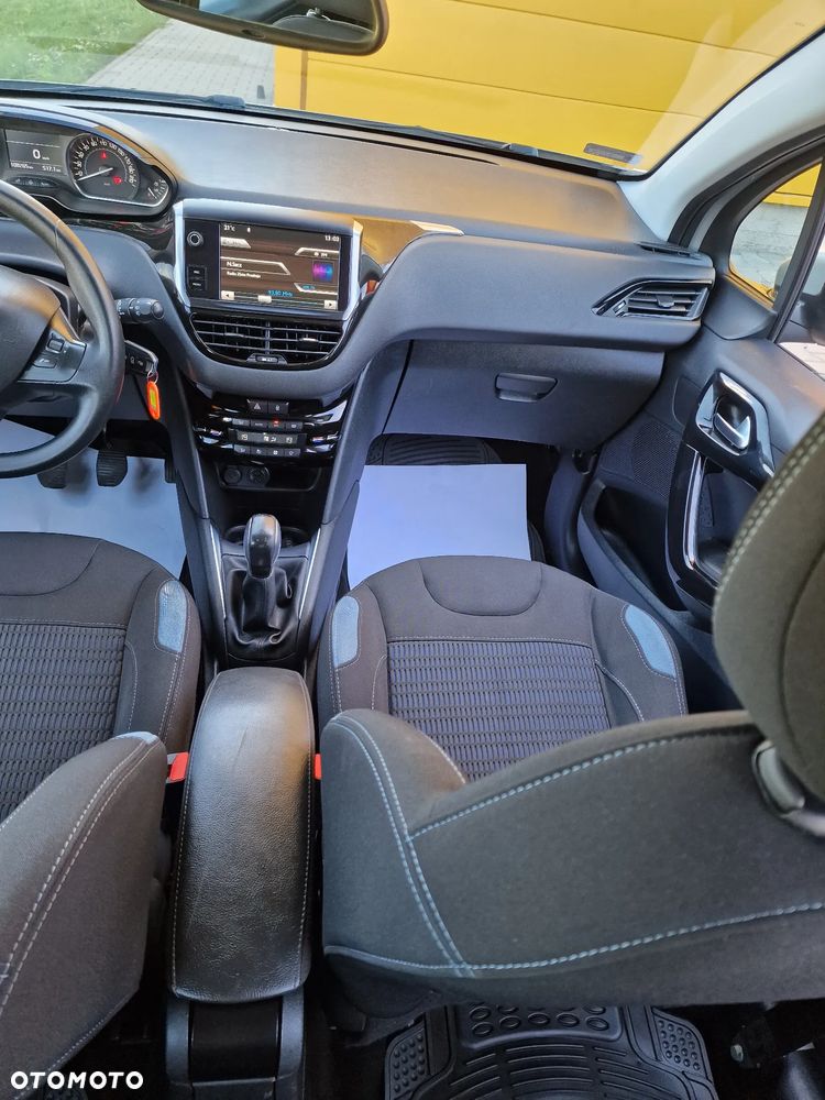 Peugeot 208 HDi 68 Access - 18