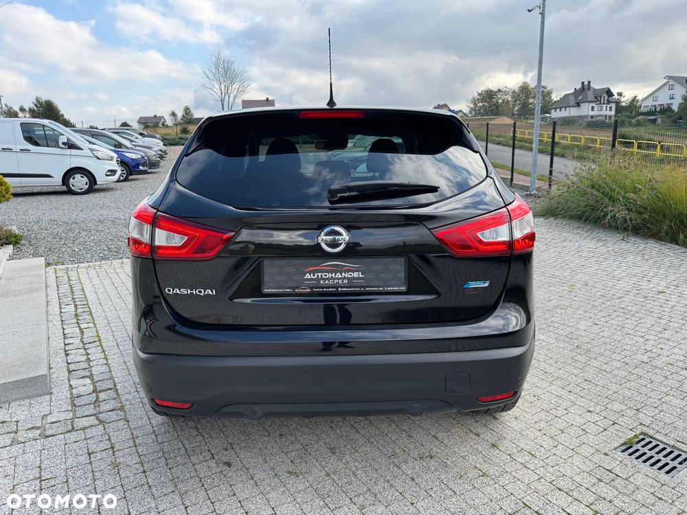 Nissan Qashqai 1.5 dCi TEKNA+ - 8