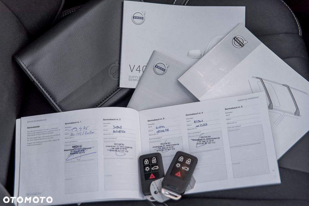 Volvo V40 D2 Drive-E Momentum - 32
