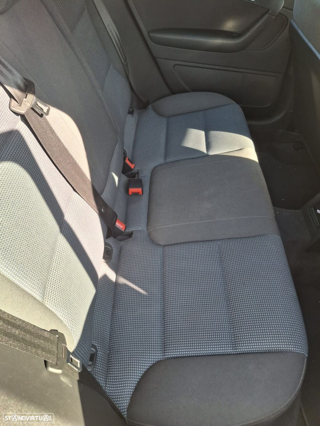 BMW 318 d Touring Sport - 26