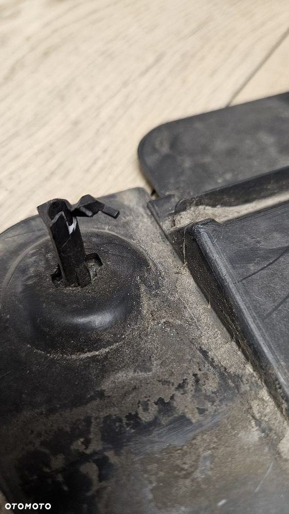 Zaślepka zderzaka Land Rover L405  CK5M-17K950-CA - 7