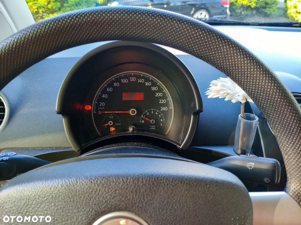 Volkswagen New Beetle 1.6 - 27