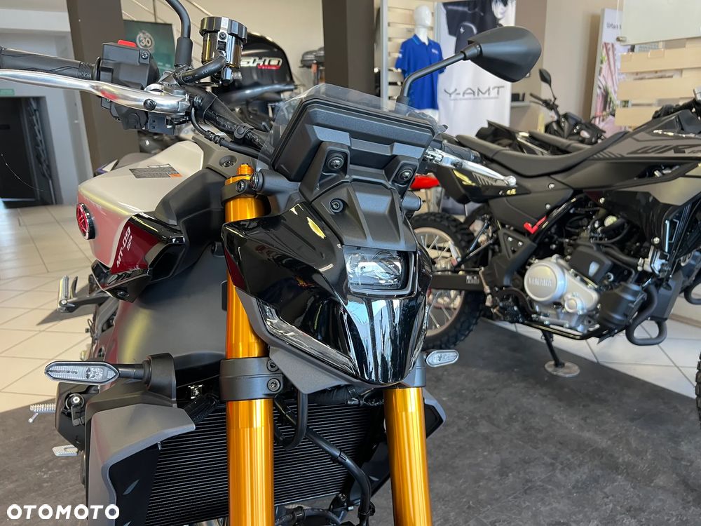 Yamaha MT - 6