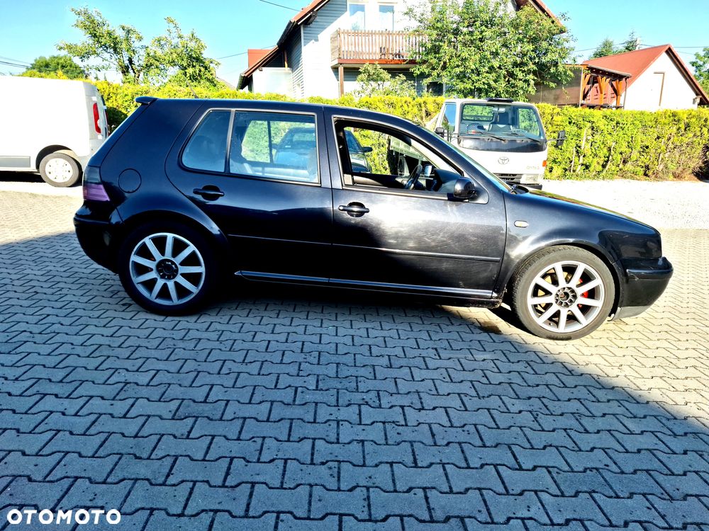 Volkswagen Golf - 13