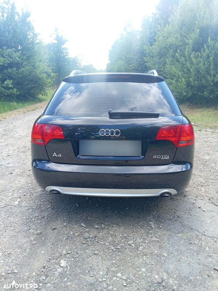 Audi A4 Avant - 8