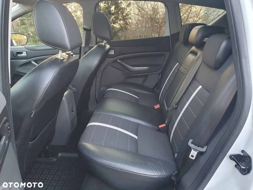 Ford Kuga 2.0 TDCi 4x4 Trend - 20