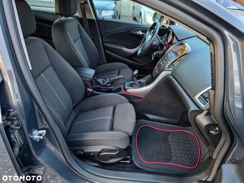 Opel Astra 1.4 Turbo Exklusiv - 20