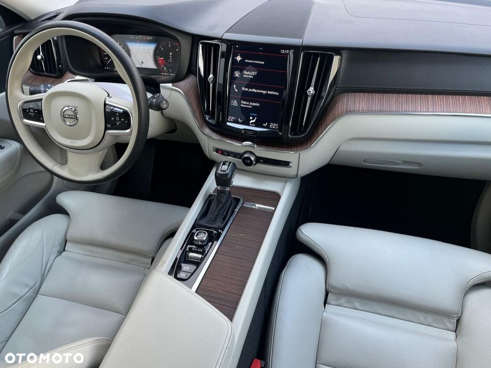 Volvo XC 60 - 11
