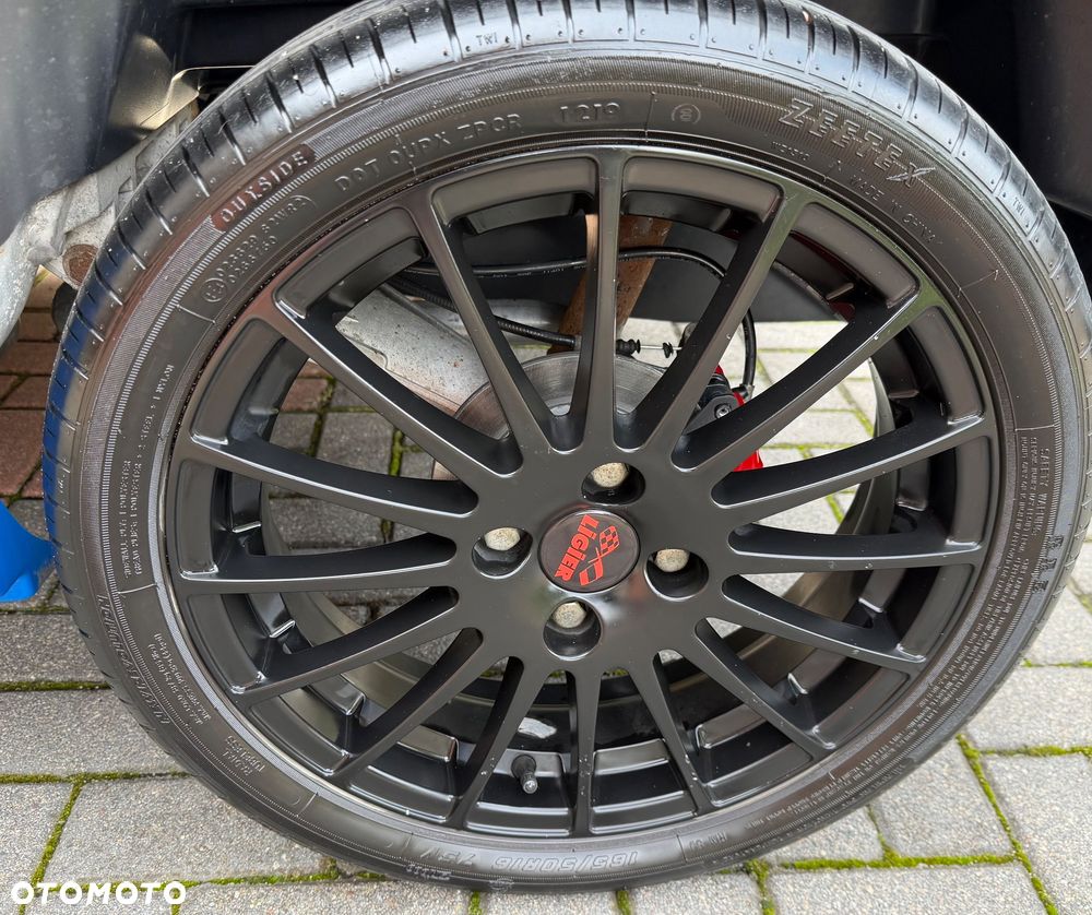 Ligier JS60 - 18