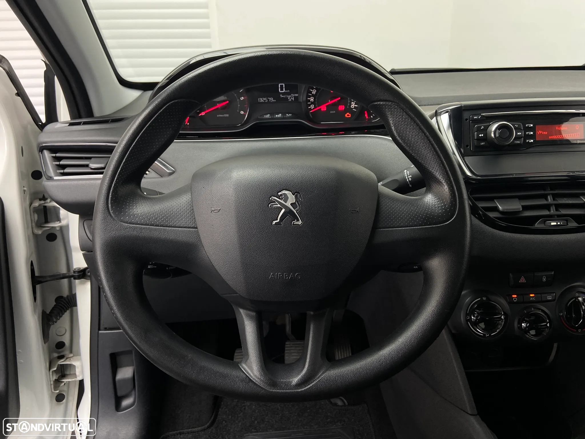 Peugeot 208 1.4 HDi Active - 13