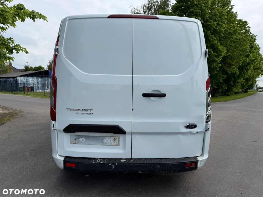 Ford Transit Custom - 10