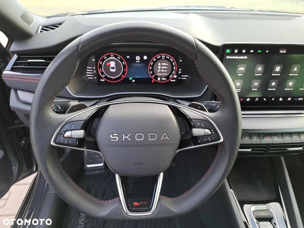 Skoda Octavia 2.0 TSI RS DSG - 14