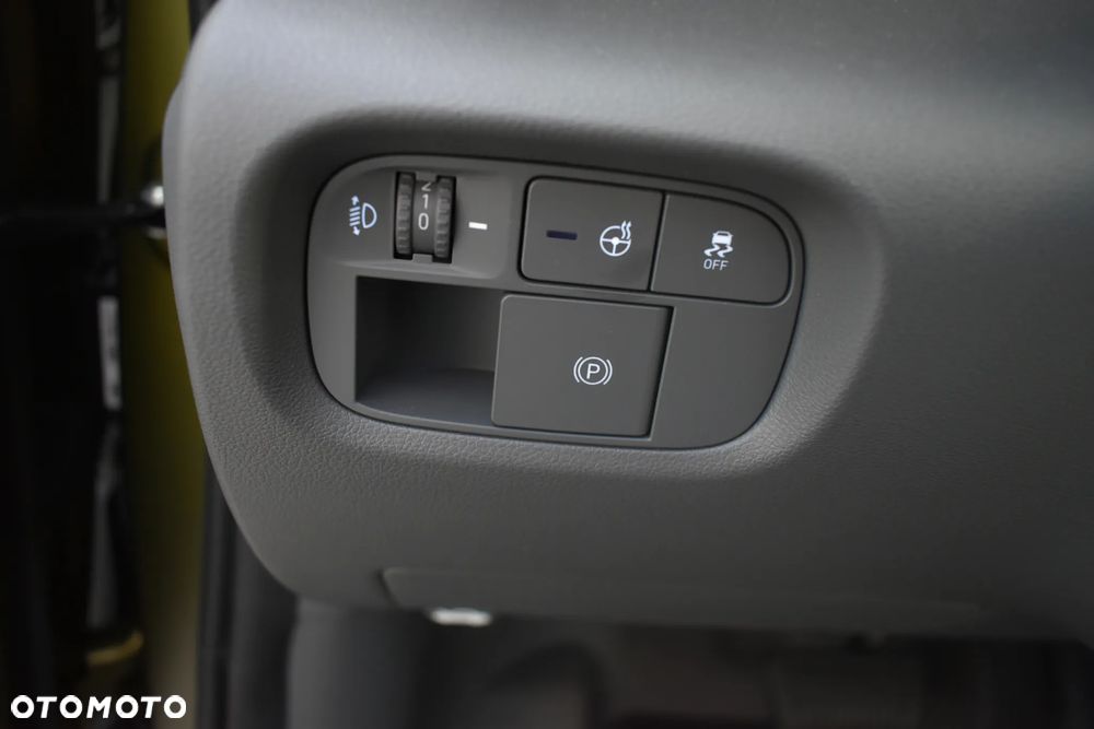 Hyundai Inster 49kWh Cross Smart - 13