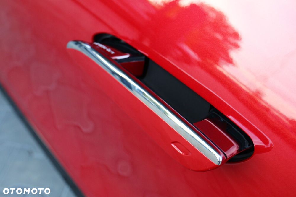 Mercedes-Benz CLA - 18