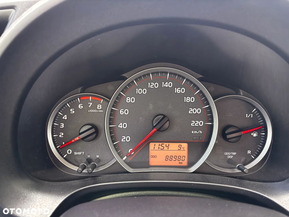 Toyota Yaris 1.0 Active - 7