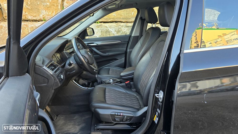 BMW X1 xDrive25e xLine - 36