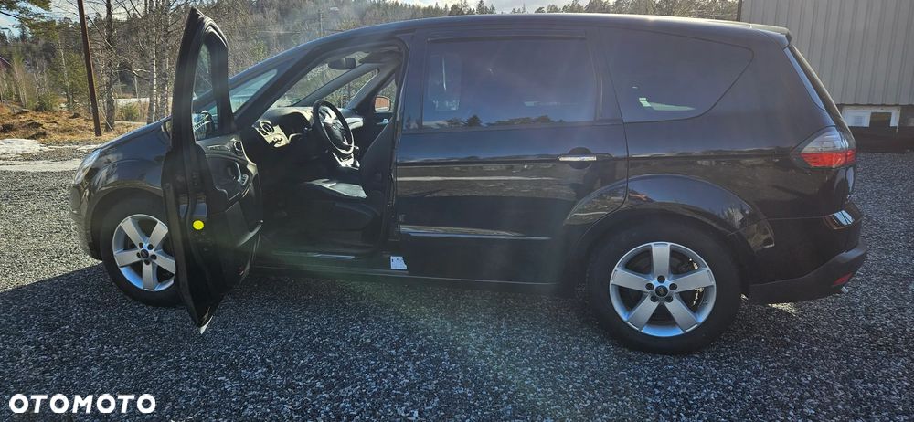 Ford S-Max 2.0 TDCi Titanium - 4