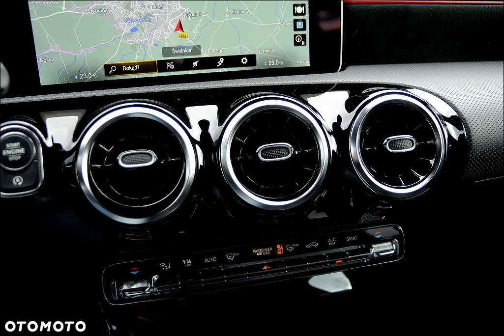Mercedes-Benz Klasa A 180 AMG Line 7G-DCT - 29
