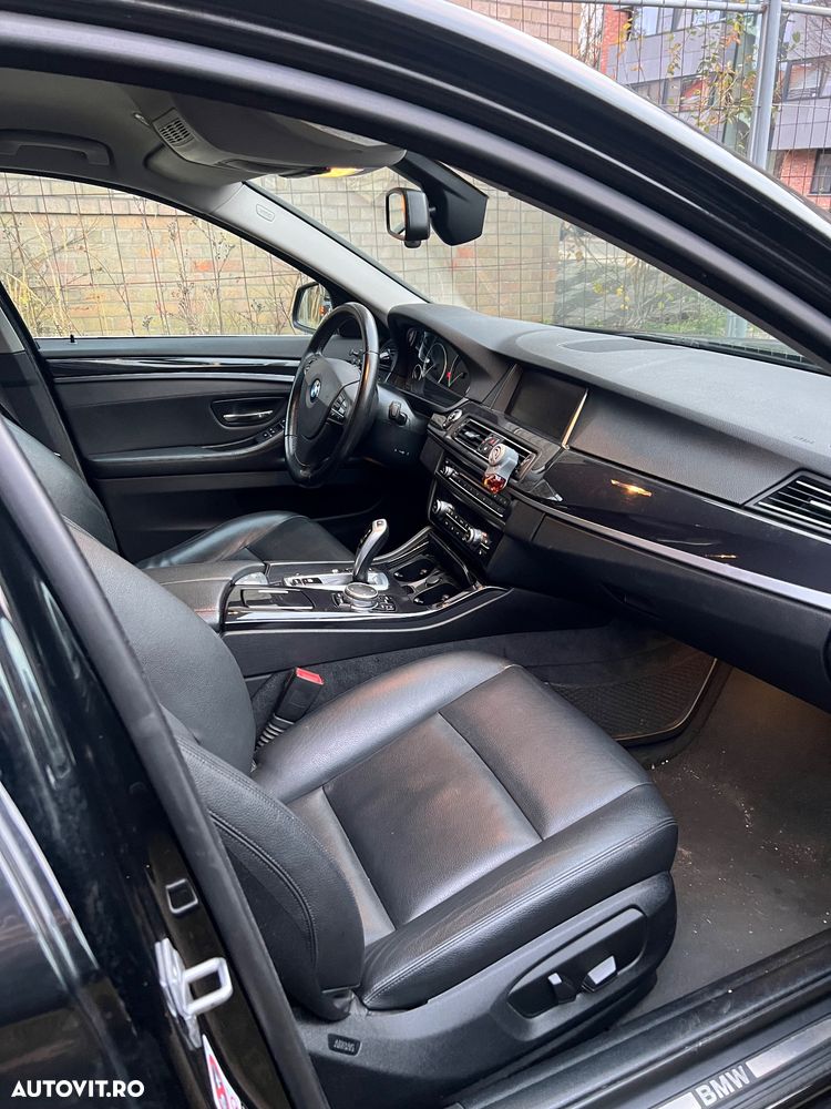 BMW Seria 5 518d Aut. - 9
