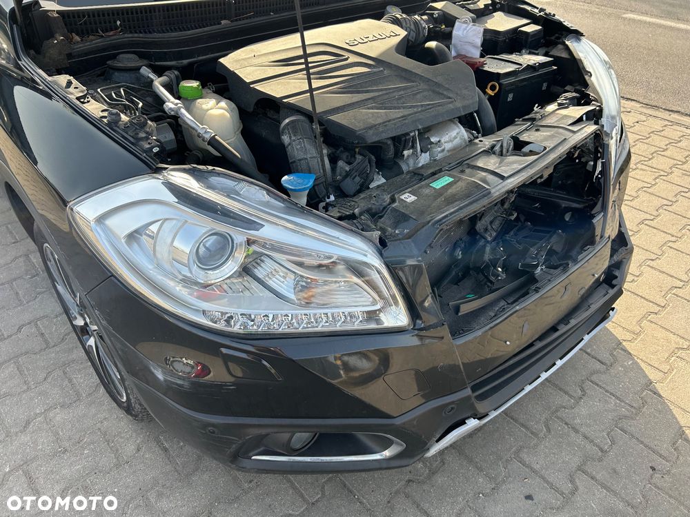 Suzuki SX4 S-Cross 1.6 DDiS Allgrip TCSS Comfort+ - 23