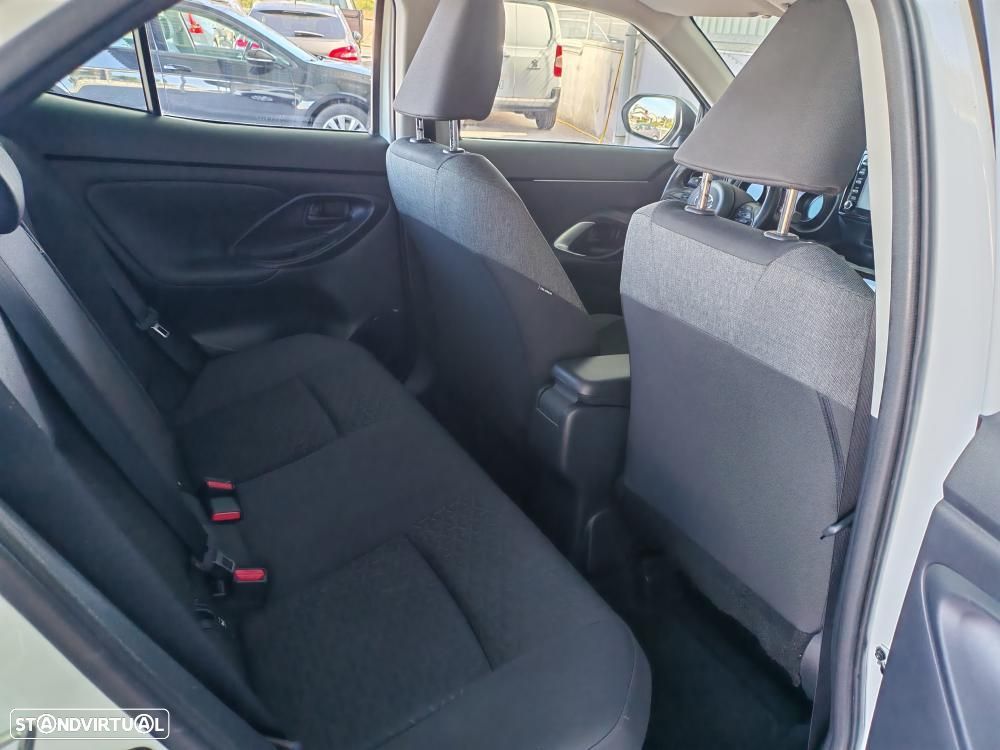 Toyota Yaris Cross 1.5 HDF Comfort Plus - 12