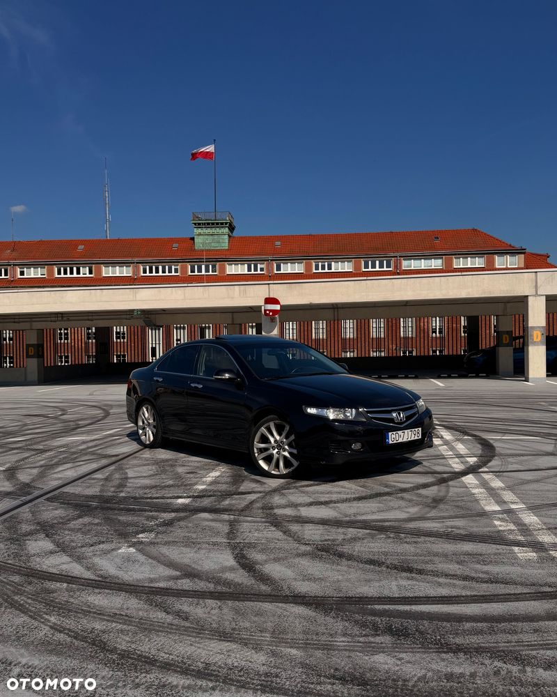 Honda Accord 2.0 Executive - 4