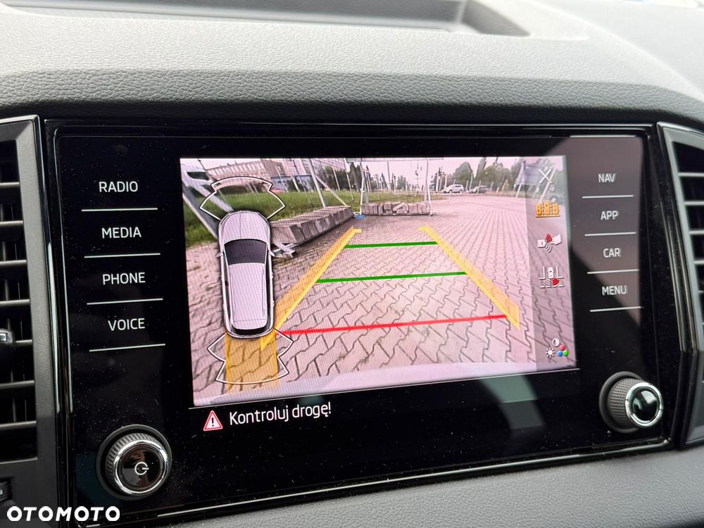 Skoda Karoq 1.5 TSI ACT Sportline DSG - 32