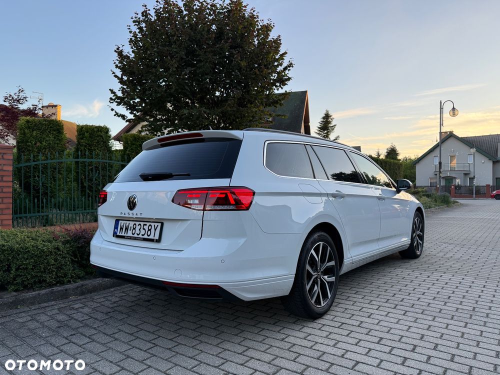Volkswagen Passat 1.5 TSI EVO Business - 31