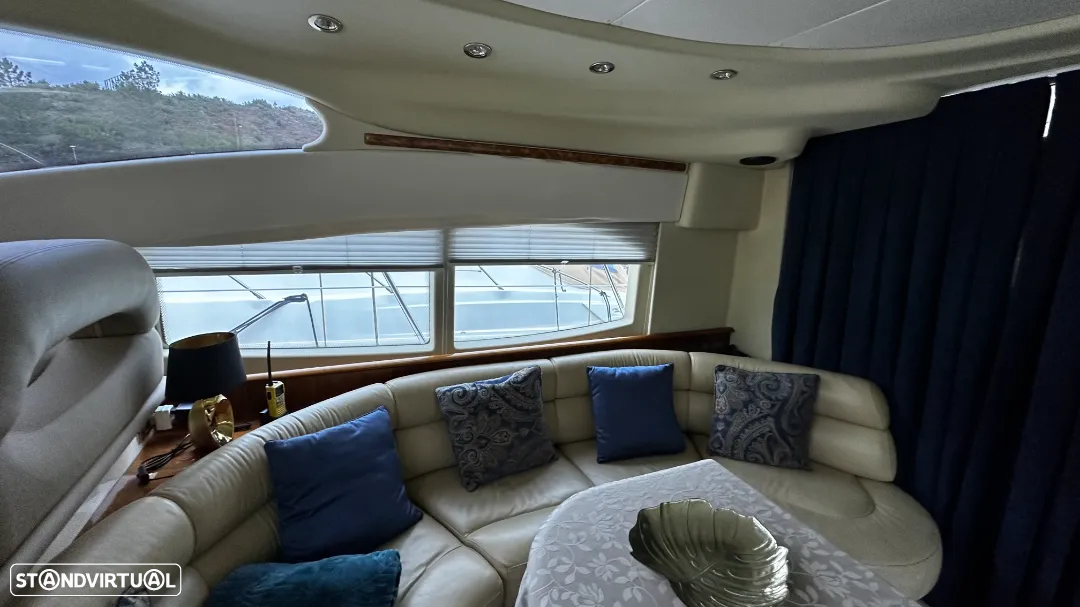 Azimut 42 Flybridge - 16
