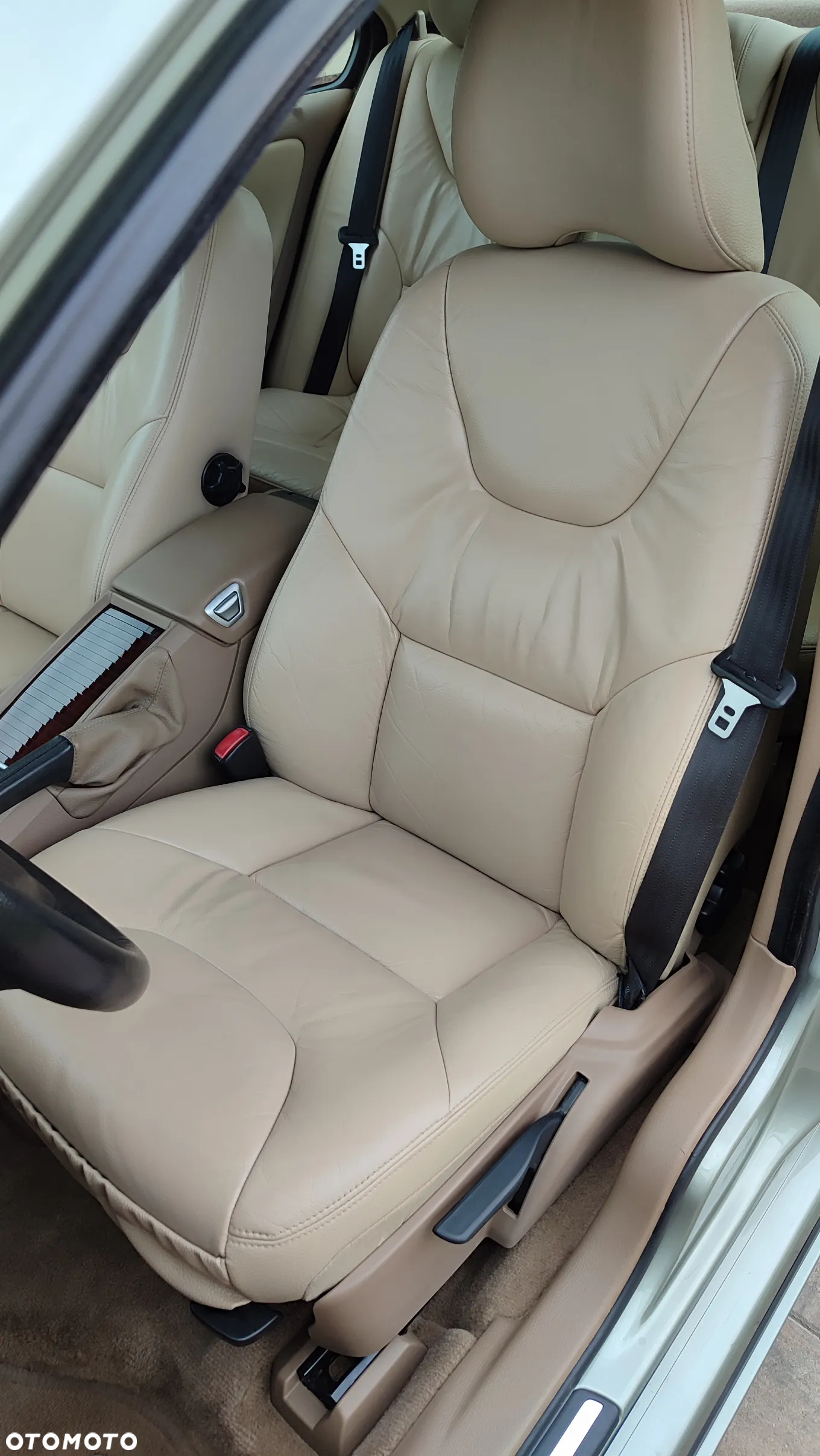 Volvo S60 2.4D Automatik Momentum - 17