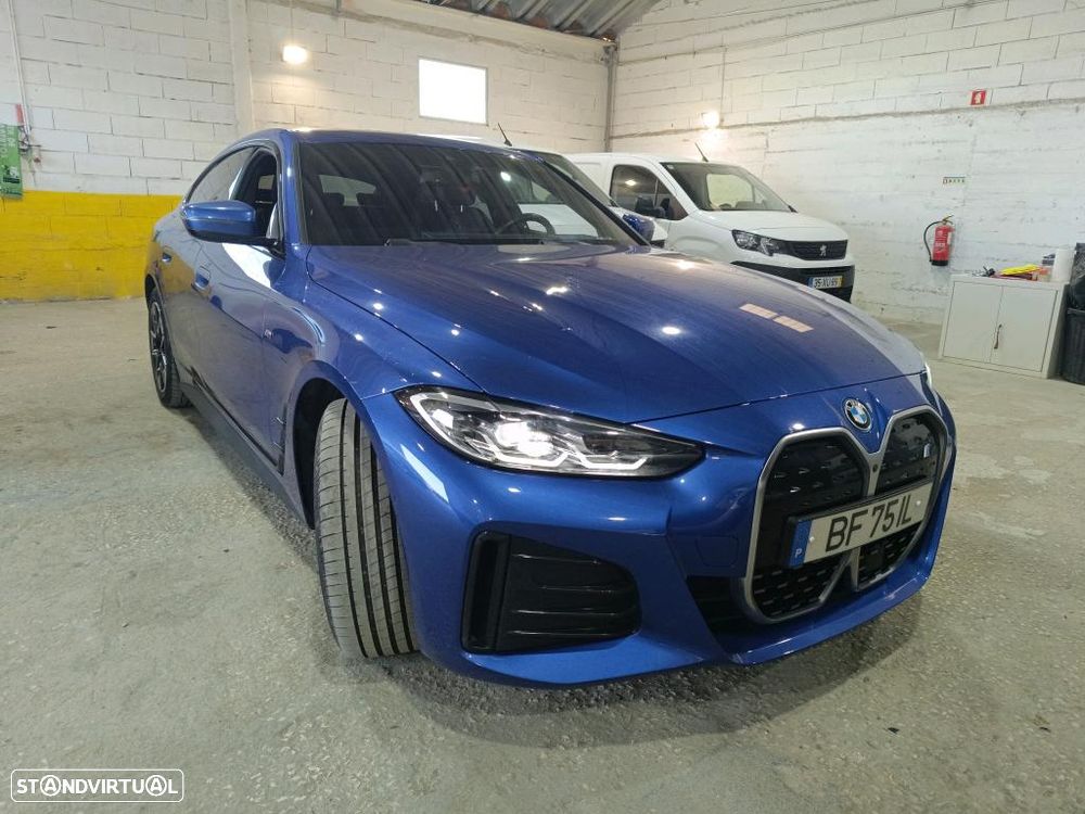 BMW i4 eDrive40 Pack Desportivo M - 4