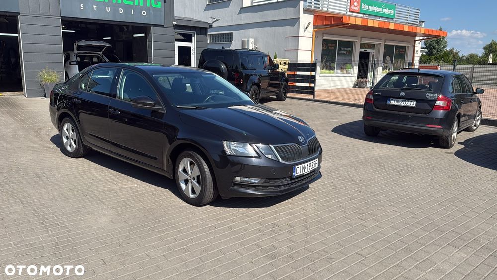 Skoda Octavia 1.6 TDI Ambition - 2