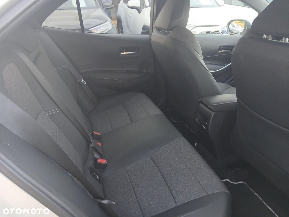 Toyota Corolla 1.8 Hybrid Style - 10