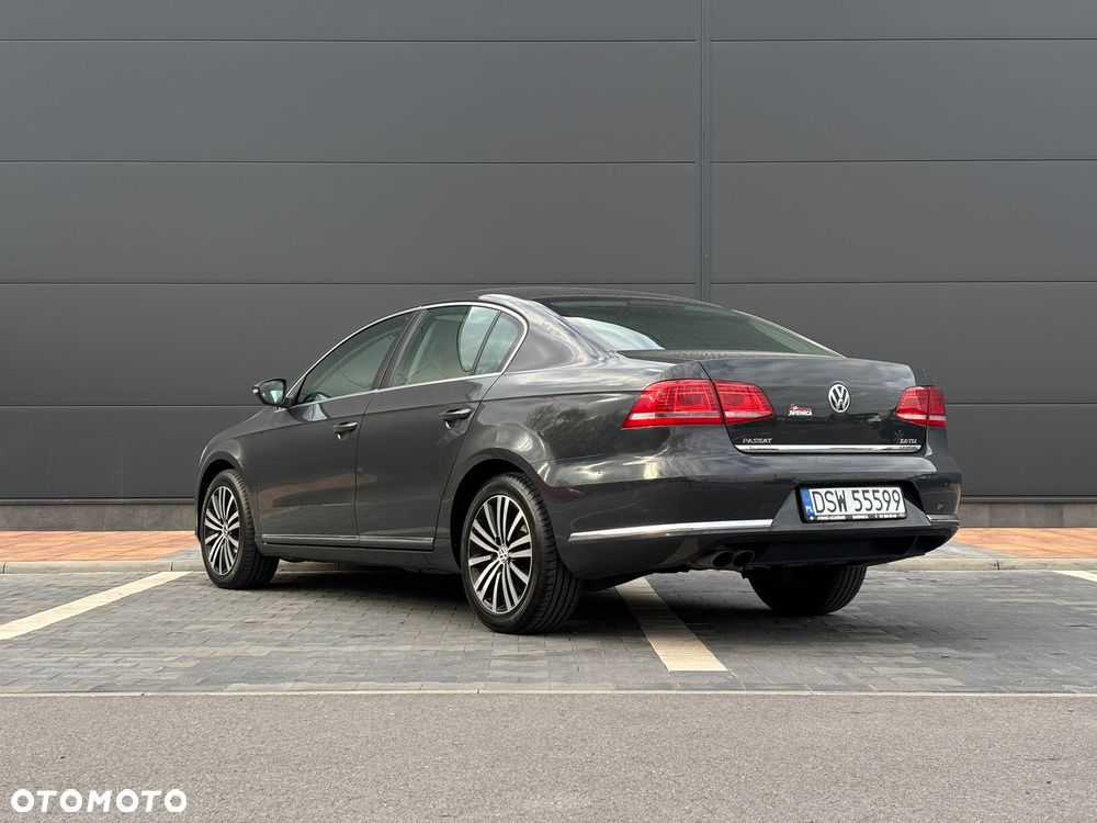 Volkswagen Passat 2.0 TDI Comfortline - 7
