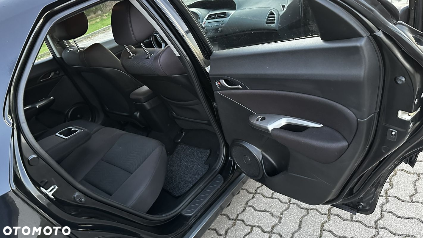 Honda Civic 1.8 Comfort - 14
