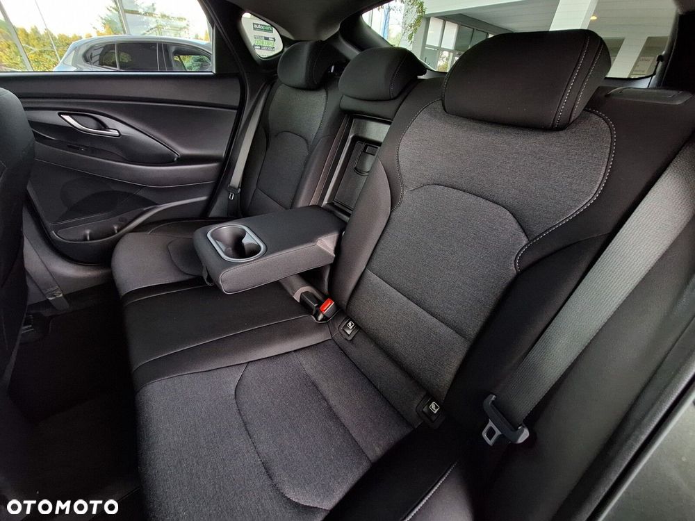 Hyundai i30 1.5 T-GDI 48V Smart DCT - 22