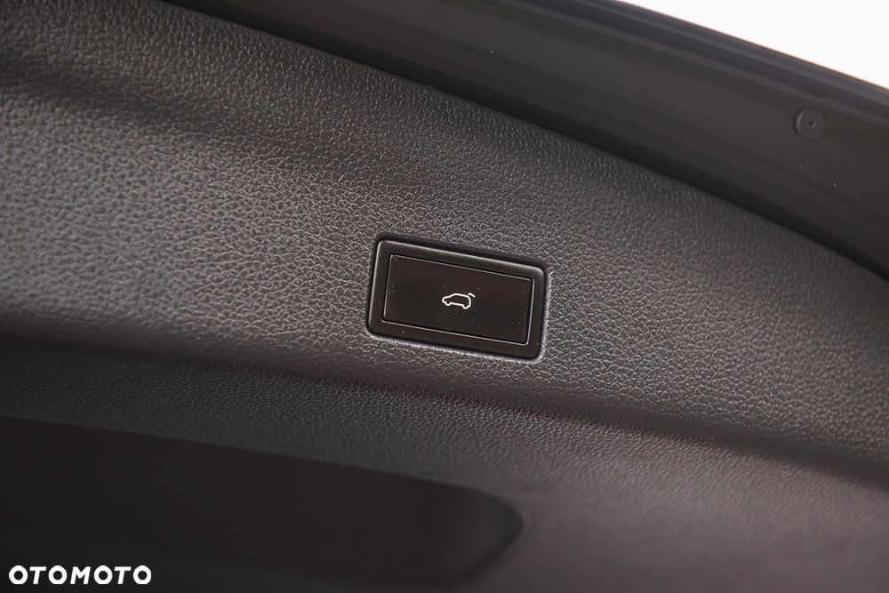 Volkswagen Sharan 2.0 TDI BlueMotion Technology Match - 34