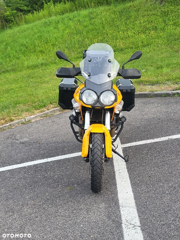 Moto Guzzi Stelvio - 3