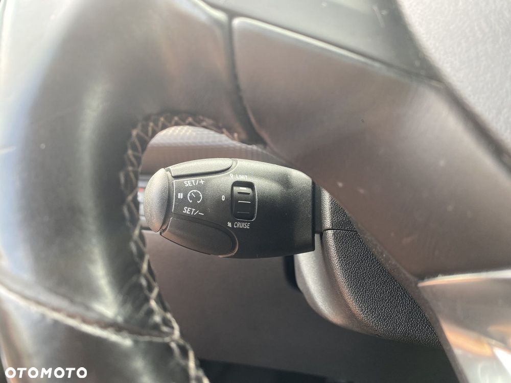 Peugeot 2008 - 16