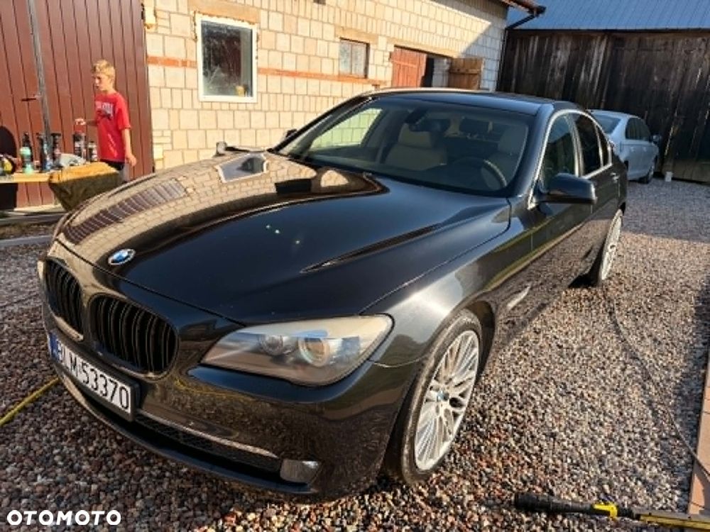 BMW Seria 7 740d xDrive - 2