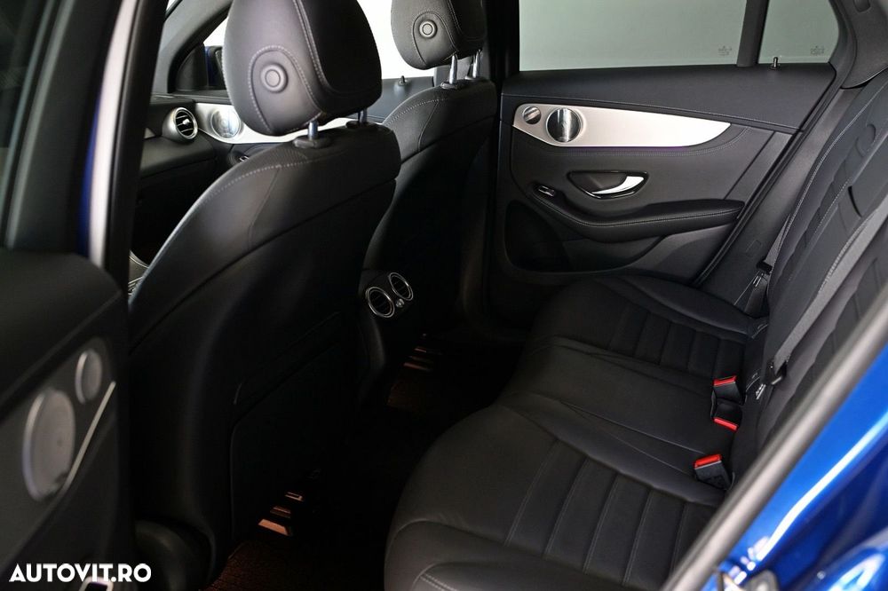 Mercedes-Benz GLC Coupe 300 4Matic 9G-TRONIC Exclusive - 26