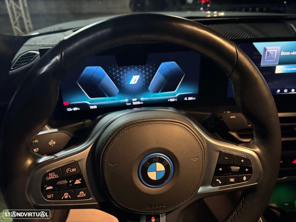 BMW i4 eDrive40 Pack Desportivo M - 30