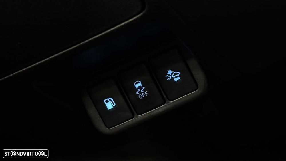 Toyota Avensis Touring Sports 2.0 D-4D Exclusive+GPS - 25