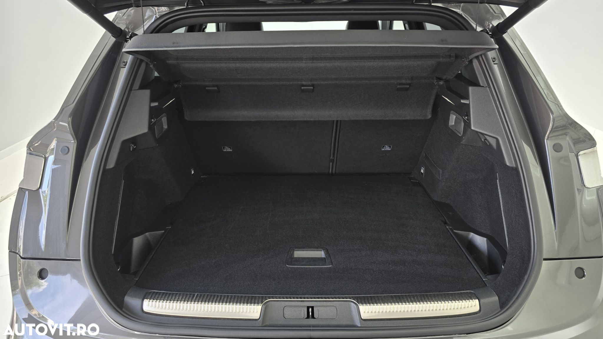 DS Automobiles DS 7 Crossback - 24